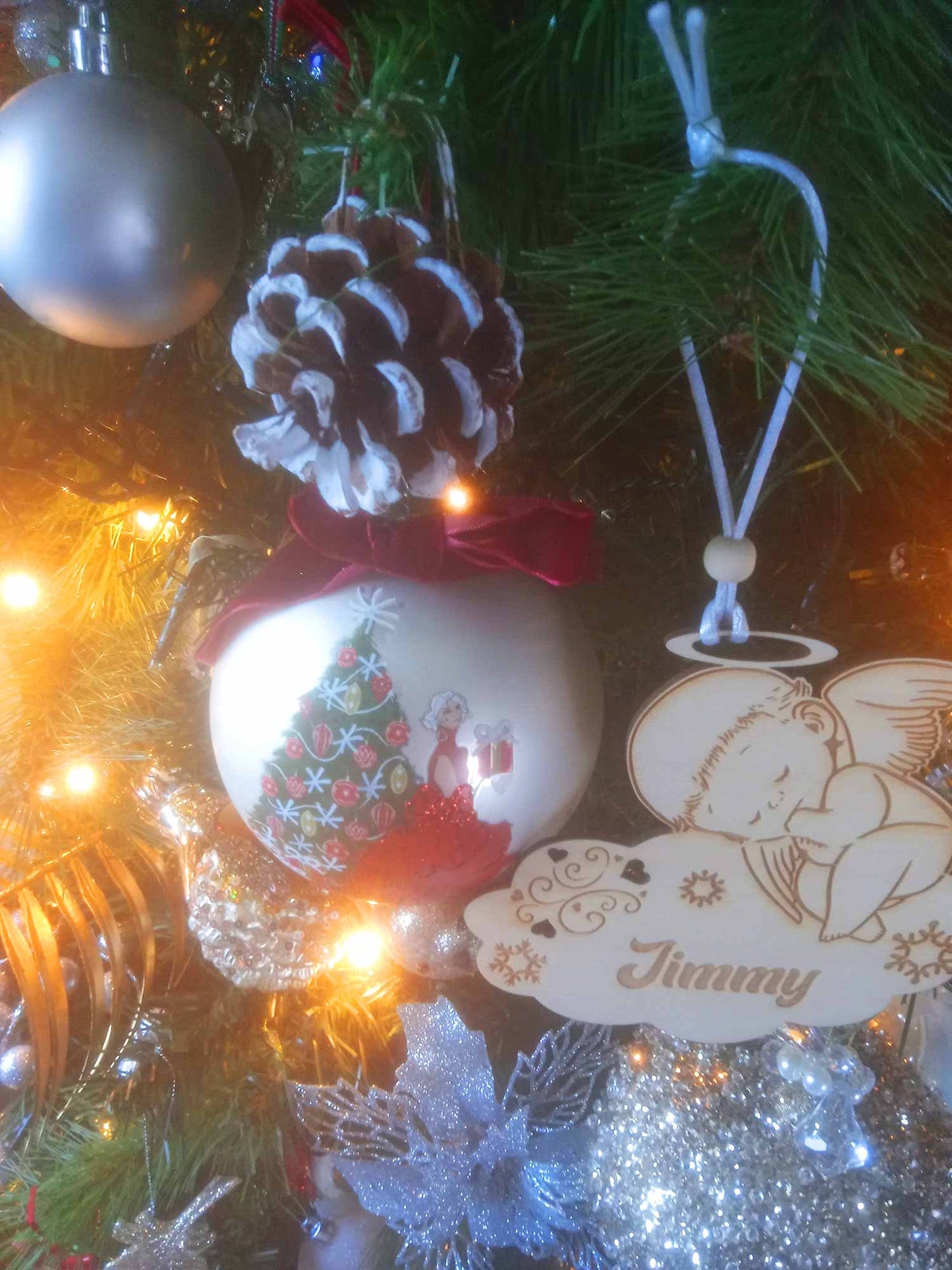 Remembrance, Memorial Sleeping angel - Christmas Ornament