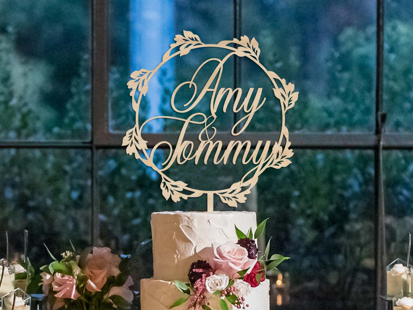 Leaf Around Circle - Wooden Wedding Cake Topper